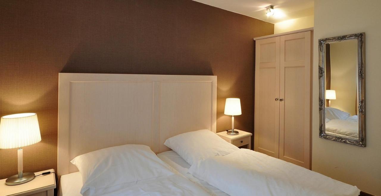 Hotel Am Schlosspark Garni Husum  Luaran gambar